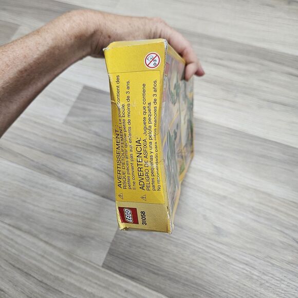 Lego Creator Mighty Dinosaurs 31058 - Picture 2 of 5